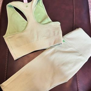 Fabletics active wear